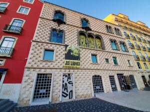 Casa dos Bicos