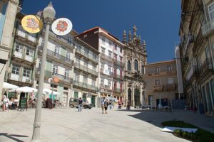 Largo de São Domingos à Porto